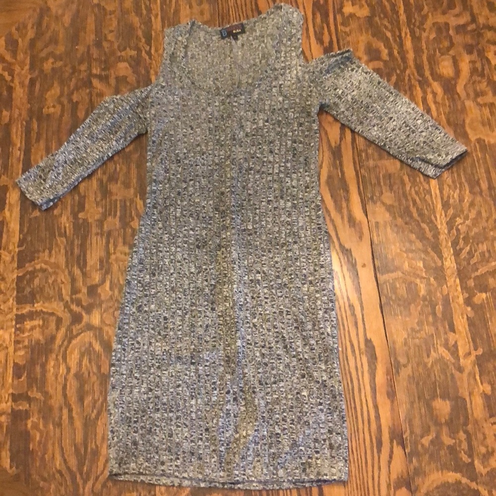 Grey dress with cut out shoulders/sleeves